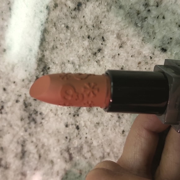 ColourPop Nightmare Before Christmas Crème Lux Lipstick - Picture 4 of 4